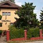 Oliva Homestay szállás *